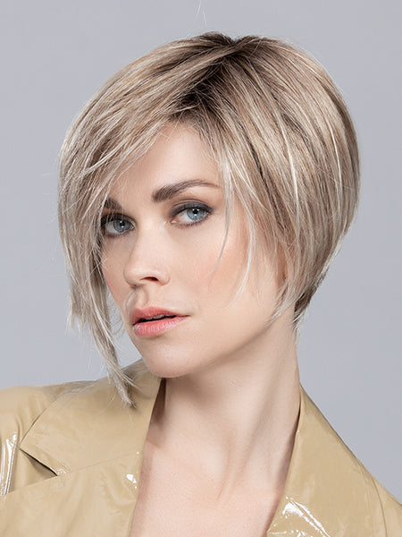 RICH MONO by ELLEN WILLE in PEARL BLONDE ROOTED 49.101.14 | Dark Ash Blonde Blended with Grey and Pearl Platinum and Medium Ash Blond Blend with Shaded Roots