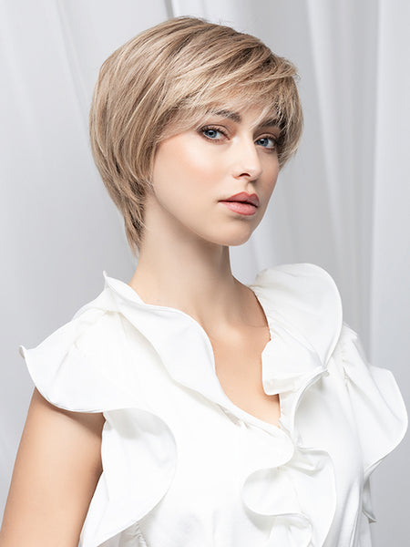 AWARD DELUXE in BEIGE MULTI FROSTED 15.49.18 | Light Ash Blonde and Medium Ash Blonde with Grey Blend and Dark Neutral Blonde with a Soft Matte Finish
